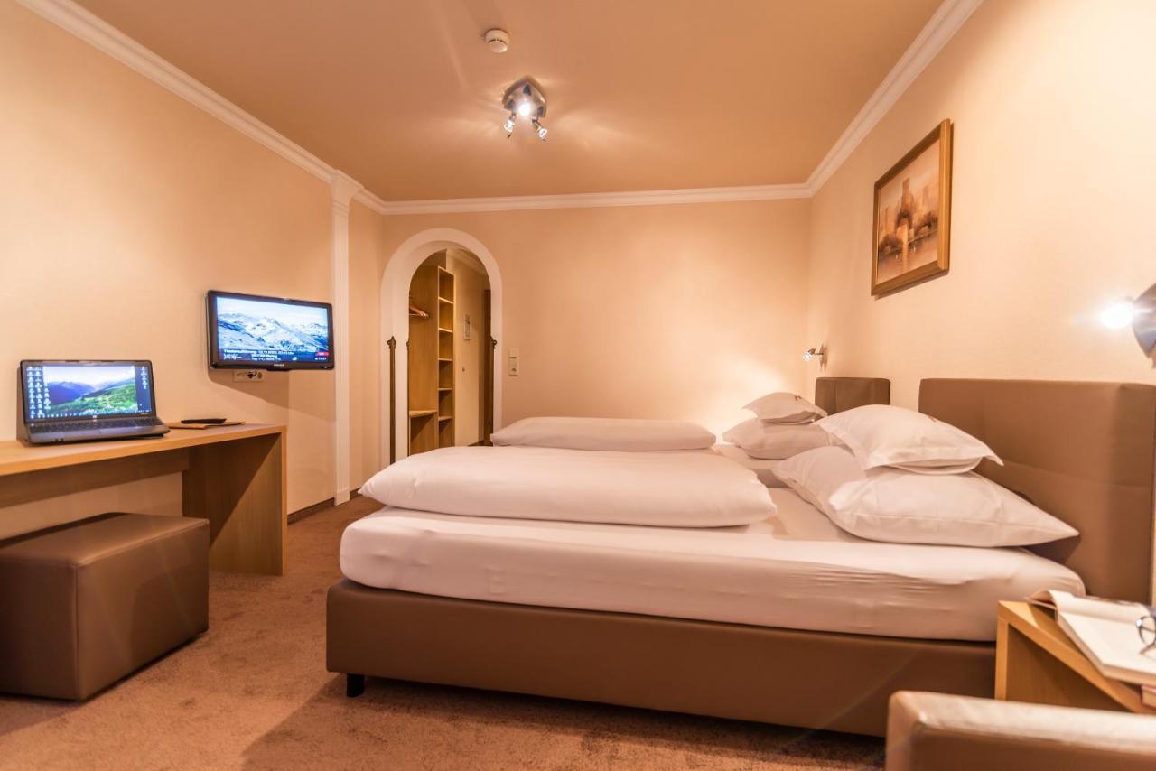 Hotel Garni Apart Tina イシュグル エクステリア 写真