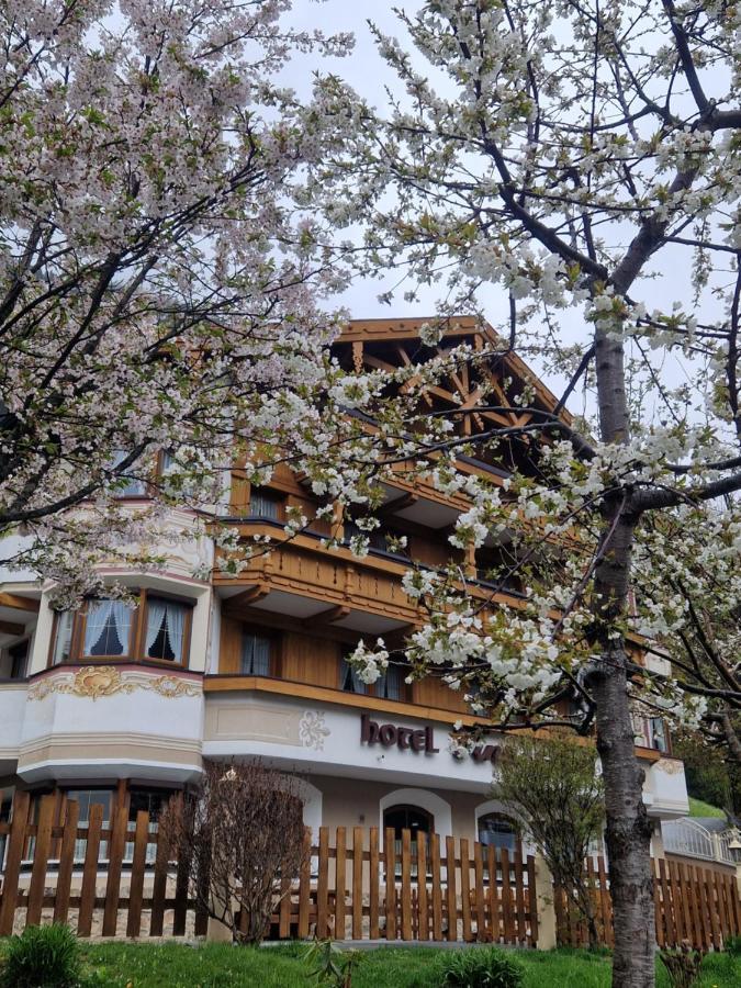 Hotel Garni Apart Tina イシュグル エクステリア 写真
