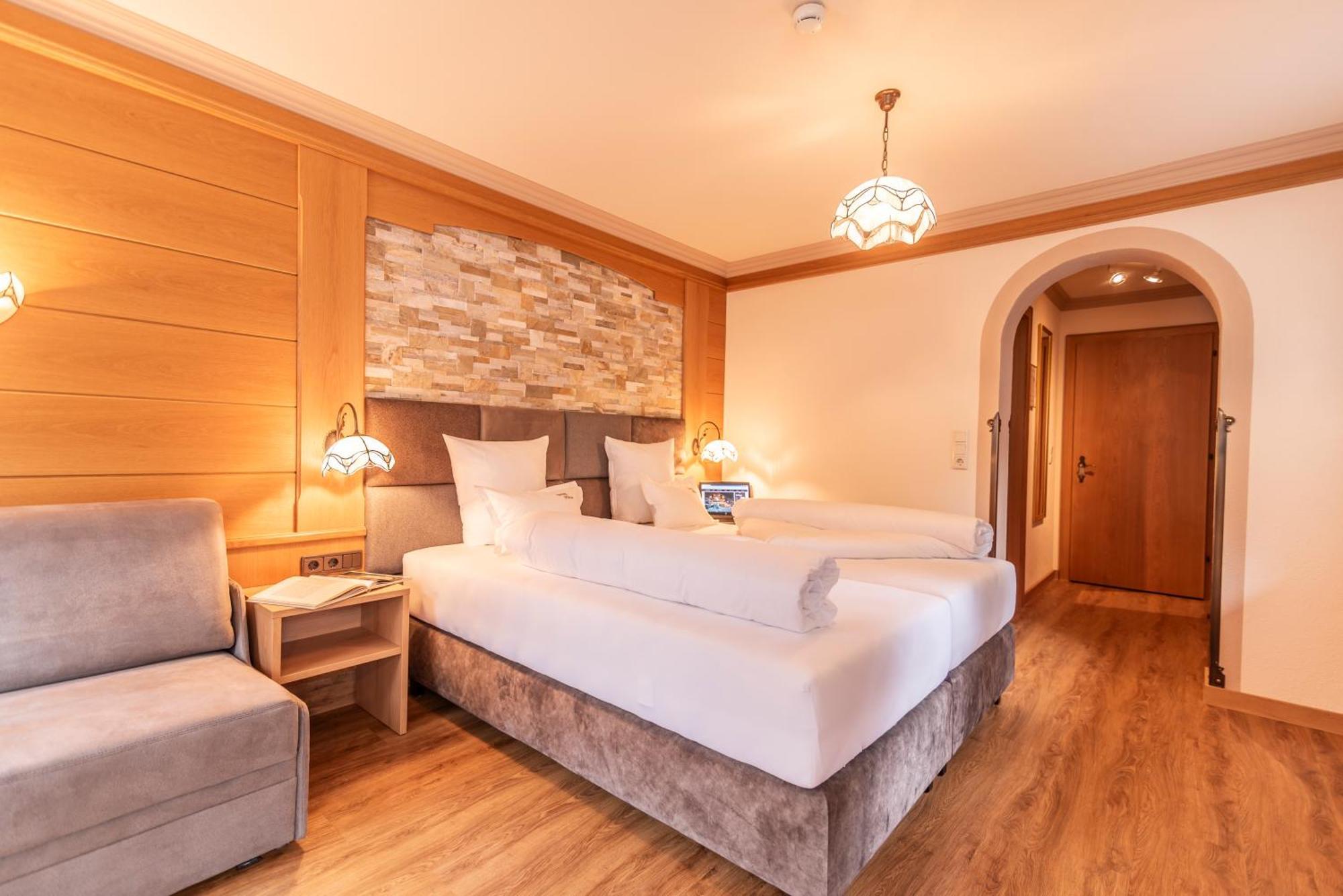 Hotel Garni Apart Tina イシュグル エクステリア 写真