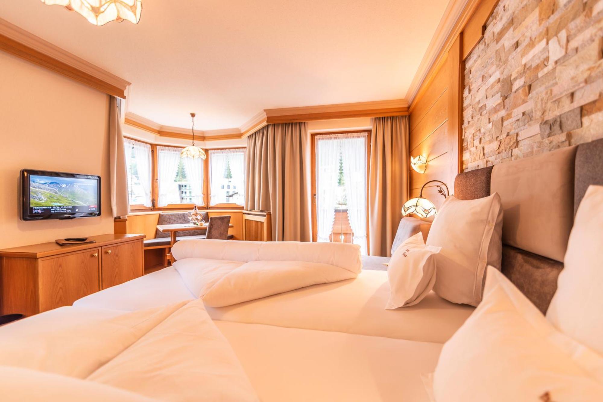 Hotel Garni Apart Tina イシュグル エクステリア 写真