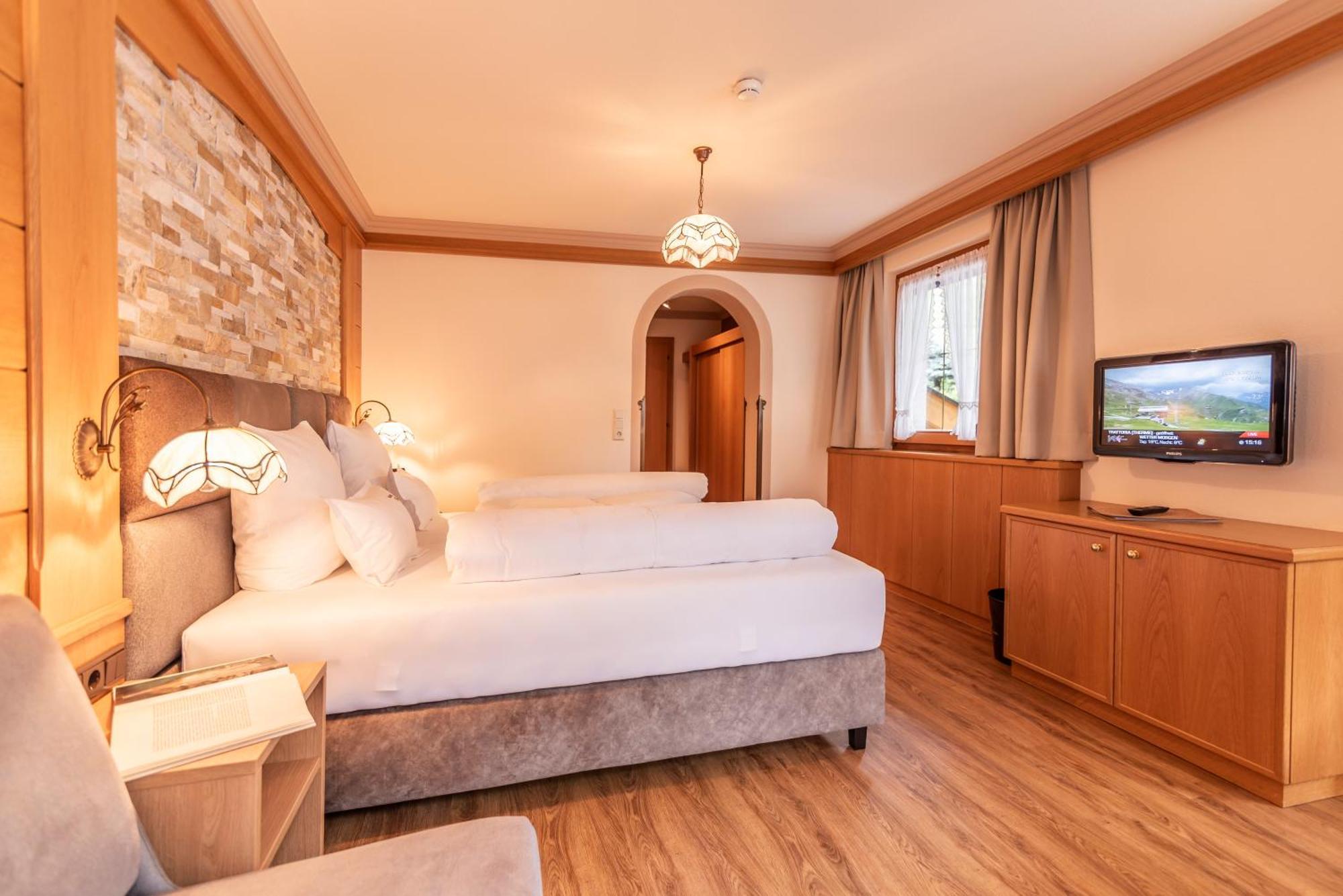Hotel Garni Apart Tina イシュグル エクステリア 写真